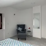 Apartments Old Town Parenso