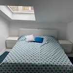 Apartments Old Town Parenso